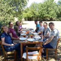 Premier repas à l'ombre